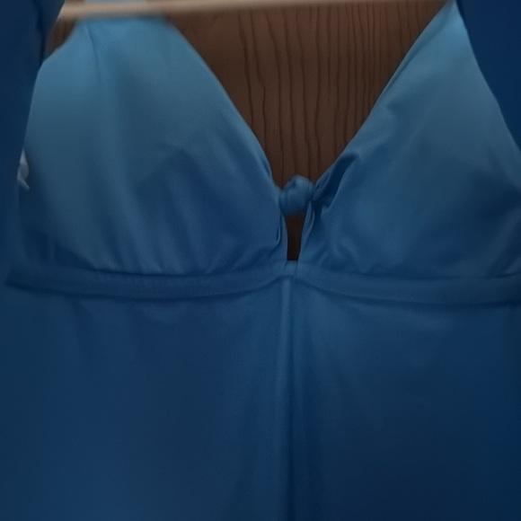 BECCA by Rebecca Virtue tankini top in size 1X or 16-18 - Picture 6 of 8